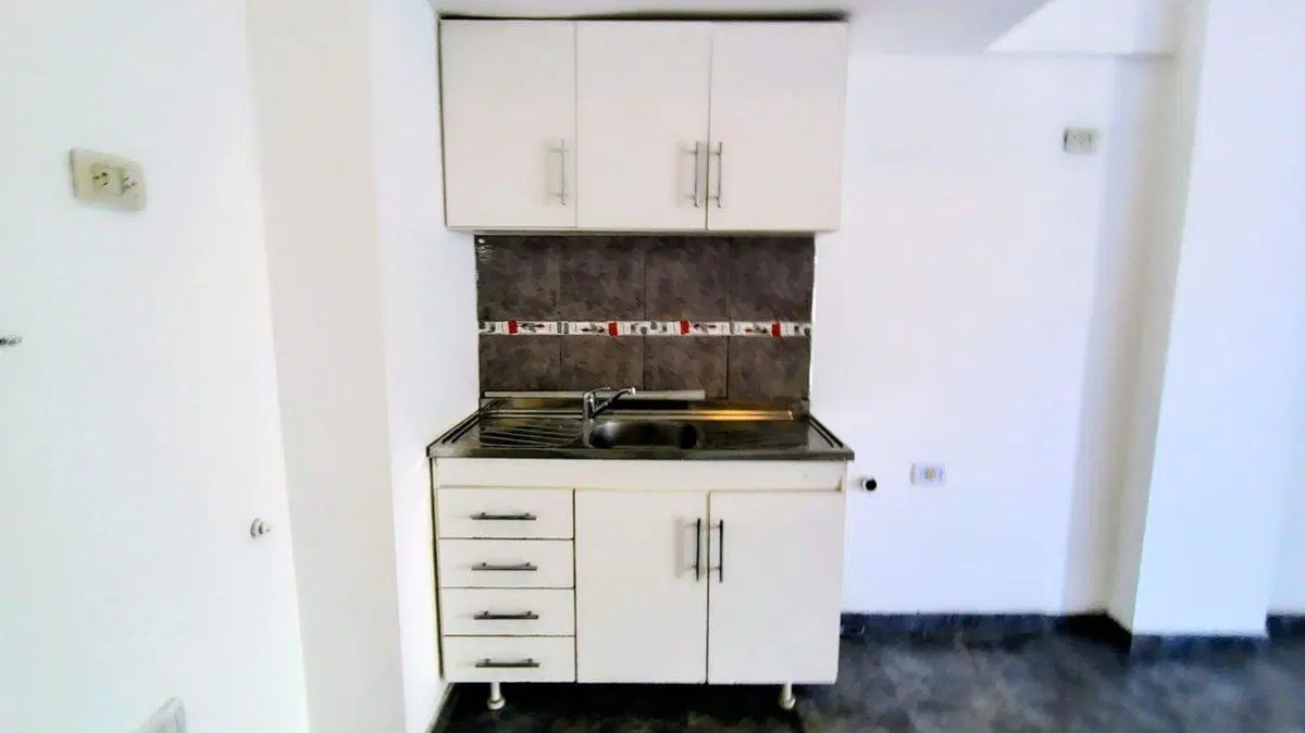VENTA DE DEPARTAMENTO MONOAMBIENTE EN DEVOTO 3