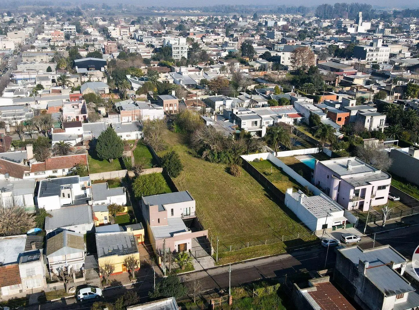 TERRENO EN VENTA EN CAÑUELAS CENTRO de 2.073 m². 4