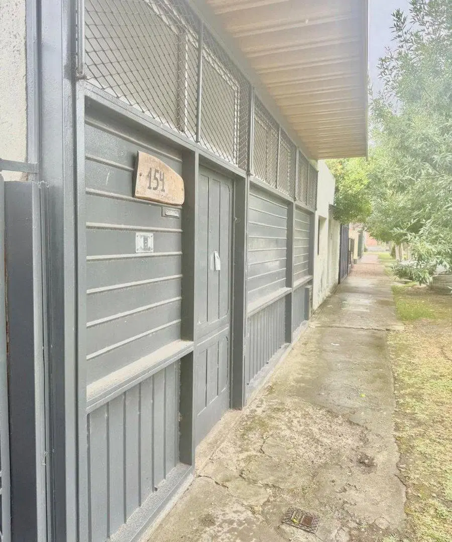 CASA EN VENTA EN BERAZATEGUI  EXCELENTE UBICACIÓN 4