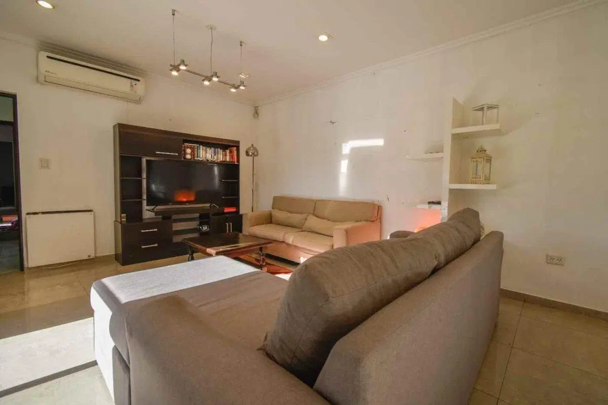 CASA QUINTA EN VENTA CAÑUELAS SOBRE RN 3 PILETA 2