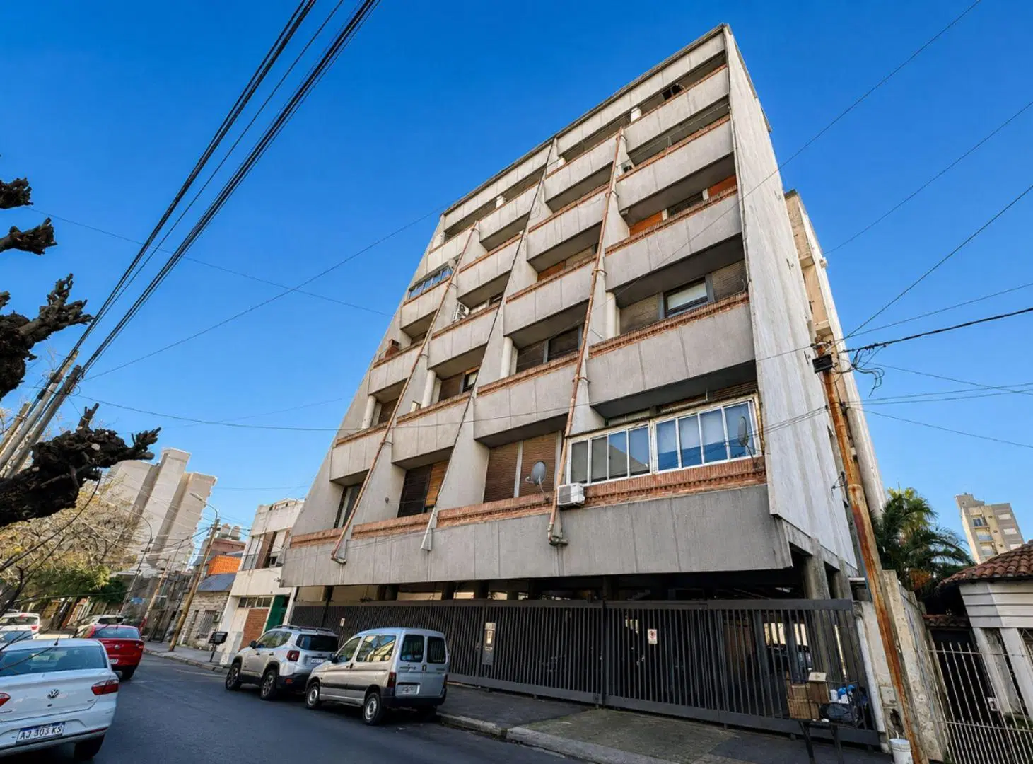 DEPARTAMENTO EN VENTA LANUS 4 AMB EN DOS PLANTAS 4