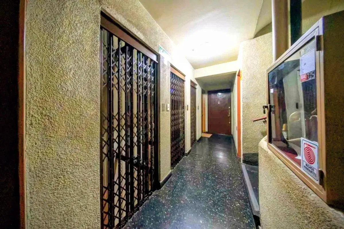 DEPARTAMENTO EN VENTA APTO CREDITO 4 AMB MONSERRAT 5