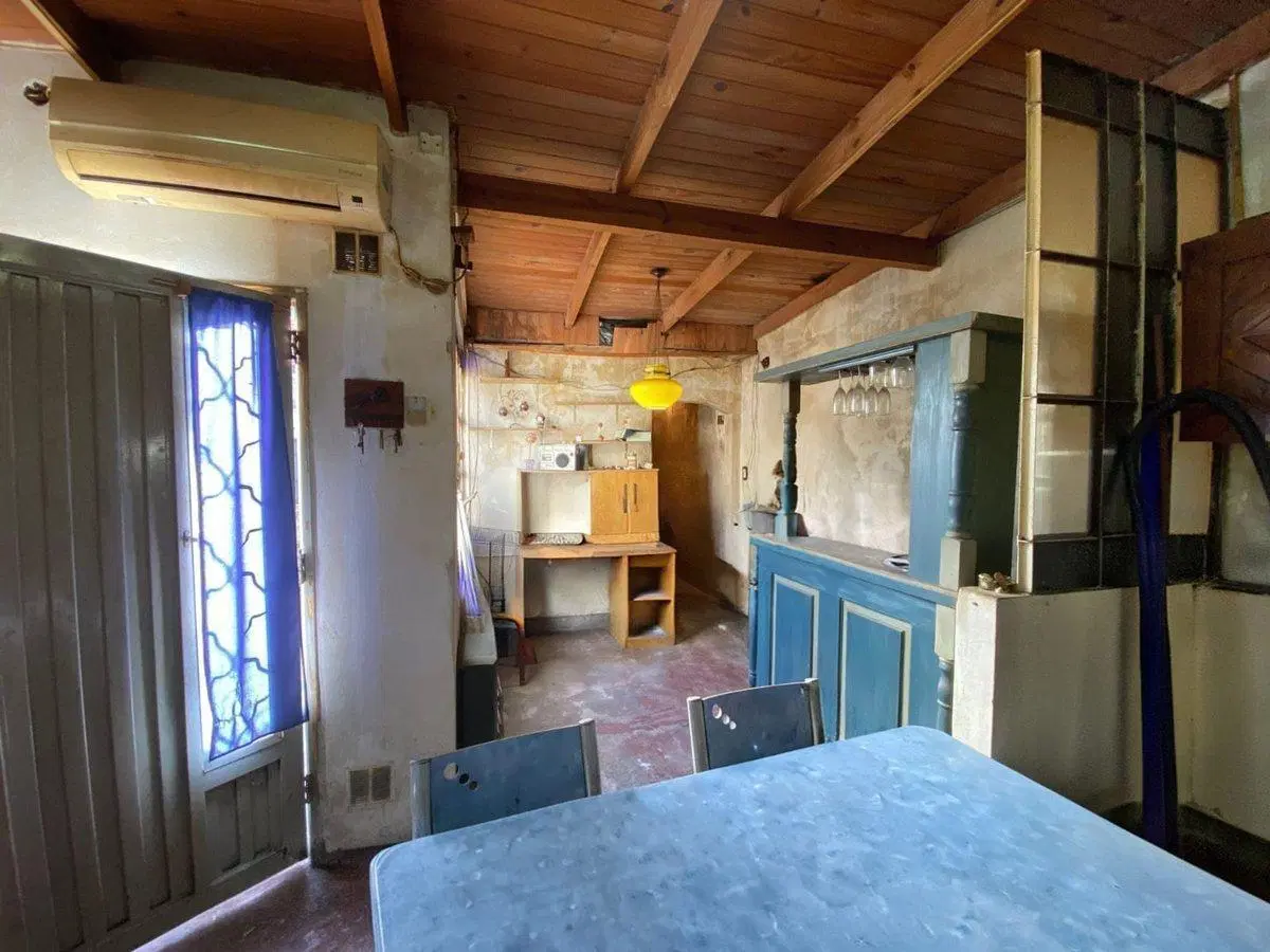 VENTA DE 2 PH EN LANUS ENTRADA INDEPENDIENTE 8