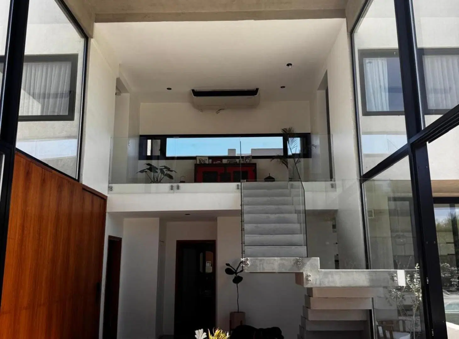 CASA EN VENTA TERRALAGOS EZEIZA 6 AMBIENTES 4