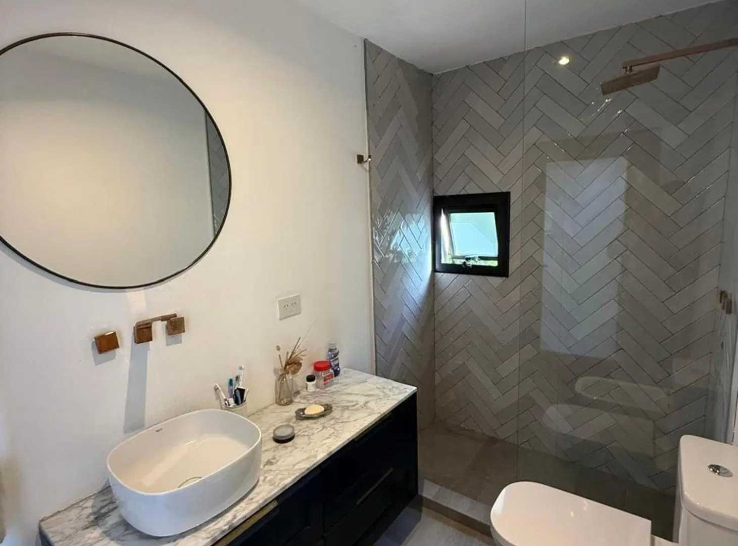 CASA EN VENTA TERRALAGOS EZEIZA 6 AMBIENTES 3
