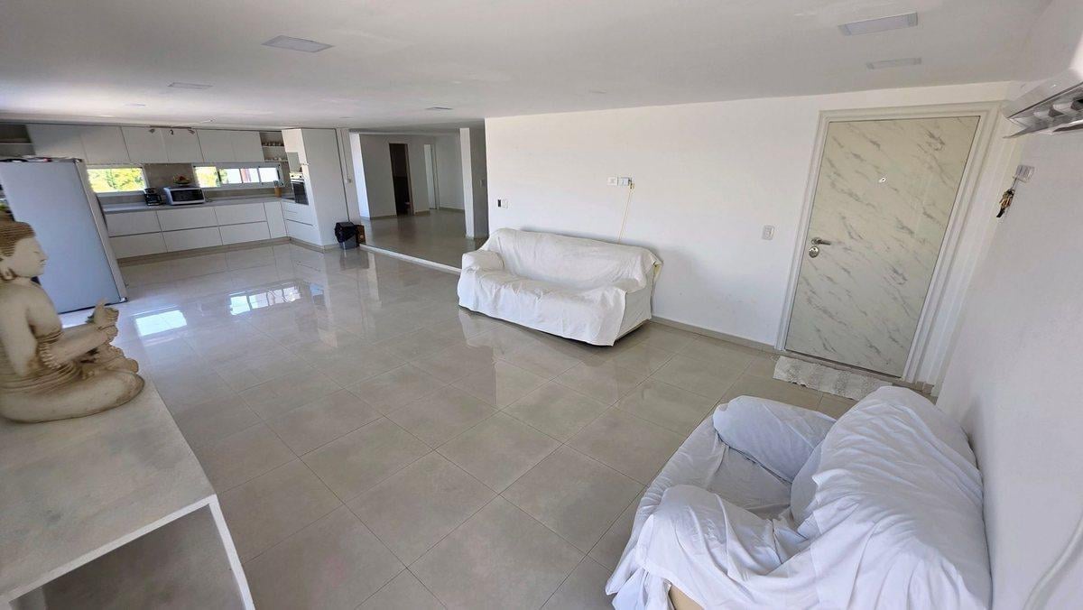 Foto de DEPARTAMENTO PENTHOUSE EN EZEIZA CON COCHERA, imagen 3