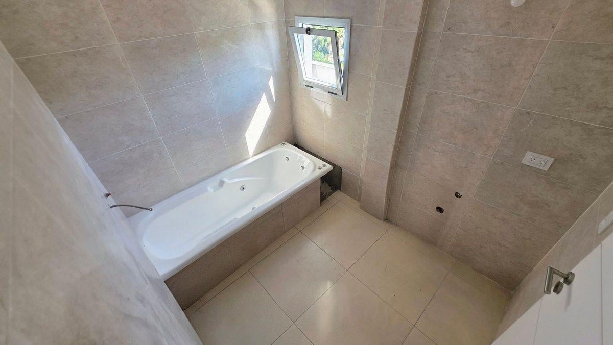 Foto de DEPARTAMENTO PENTHOUSE EN EZEIZA CON COCHERA, imagen 2