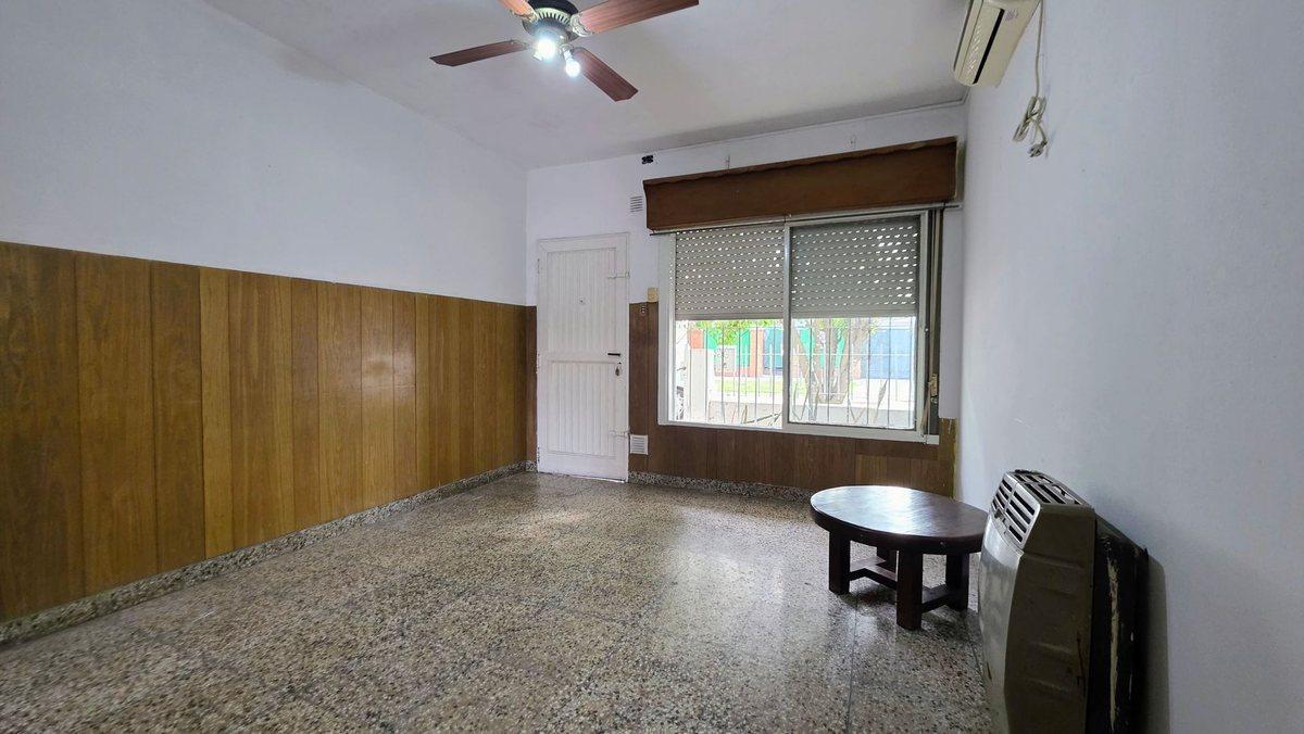 Foto de CASA EN VENTA MONTE GRANDE APTO CREDITO, imagen 2