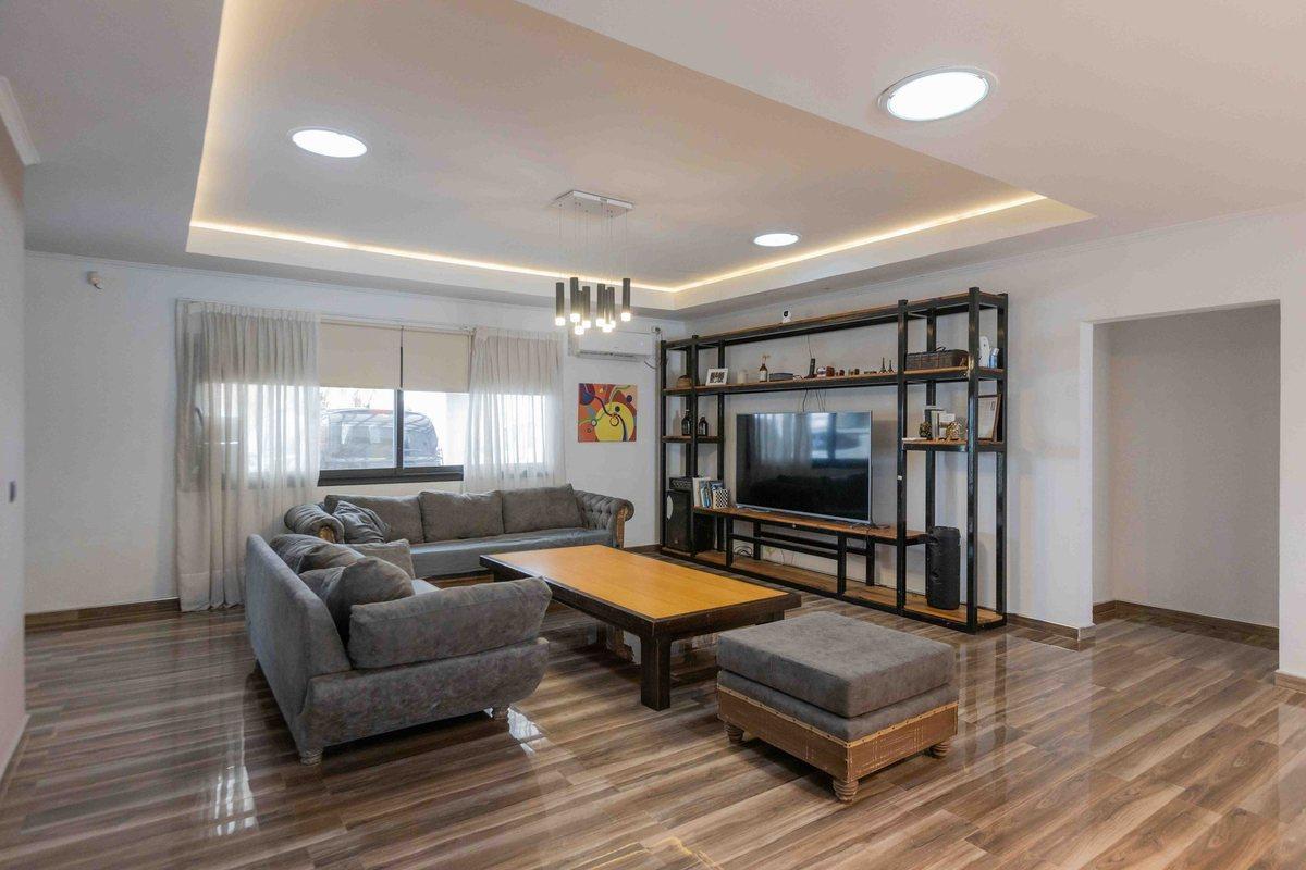 Foto de CASA EN VENTA 5 AMBIENTES BARRIO LA MAGDALENA, imagen 1