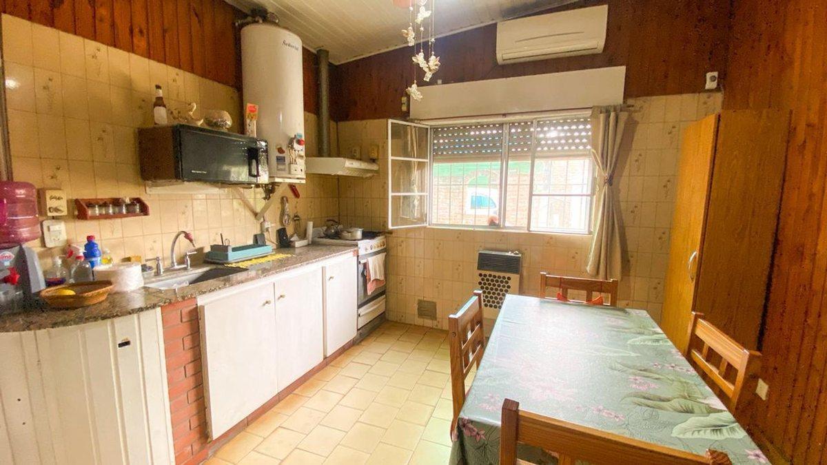Foto de CASA EN VENTA GLEW ALMIRANTE BROWN, imagen 1