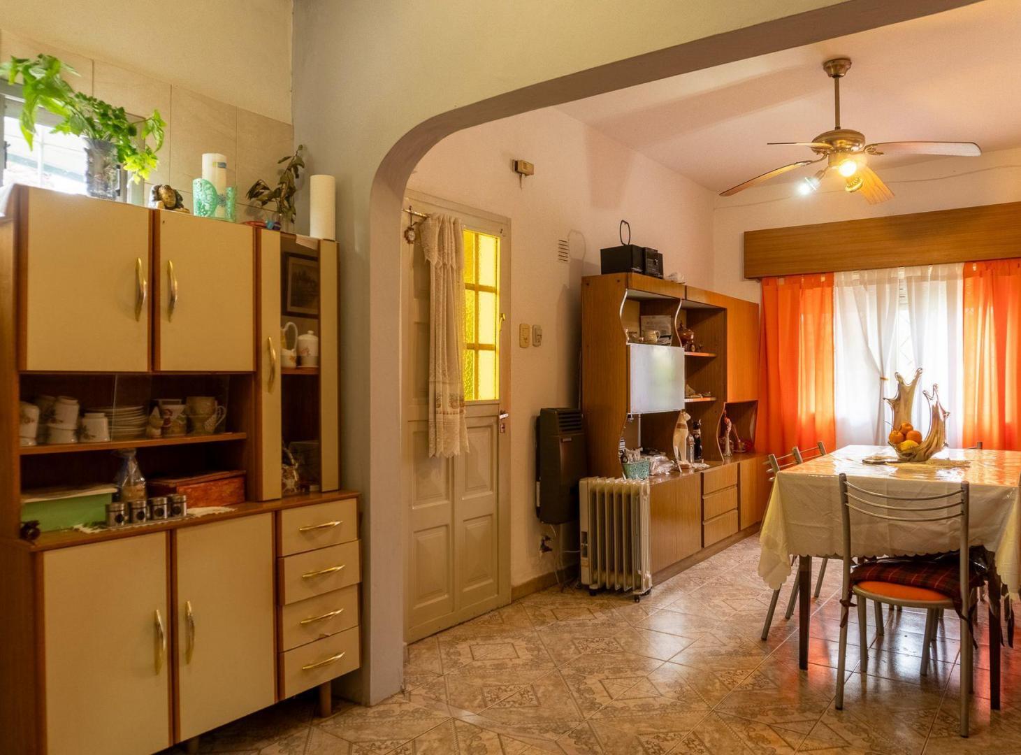 Foto de CASA EN VENTA 5 AMBIENTES EN GUERNICA, imagen 4