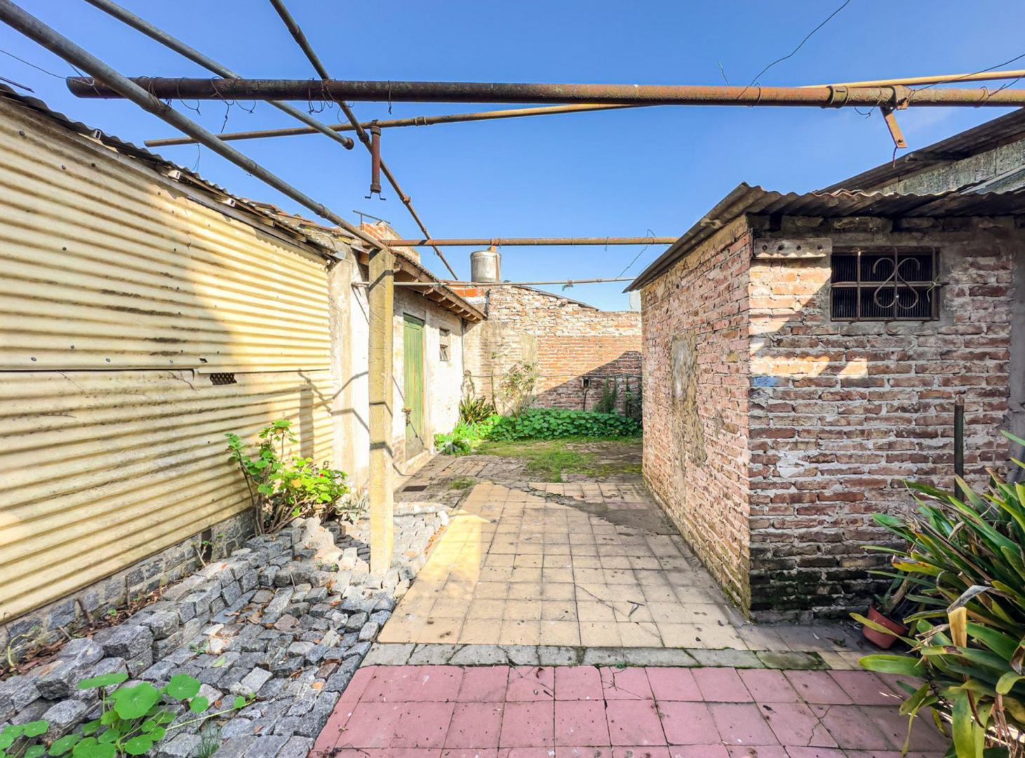 Foto de LOTE EN VENTA BURZACO, imagen 2