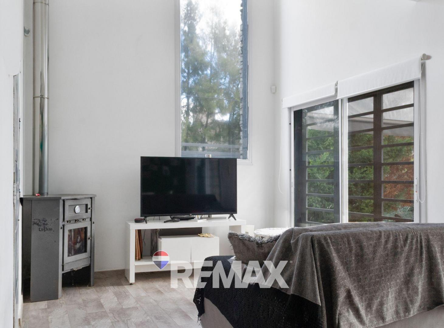 Foto de CASA EN VENTA 3 AMBIENTES SAN VICENTE, imagen 3
