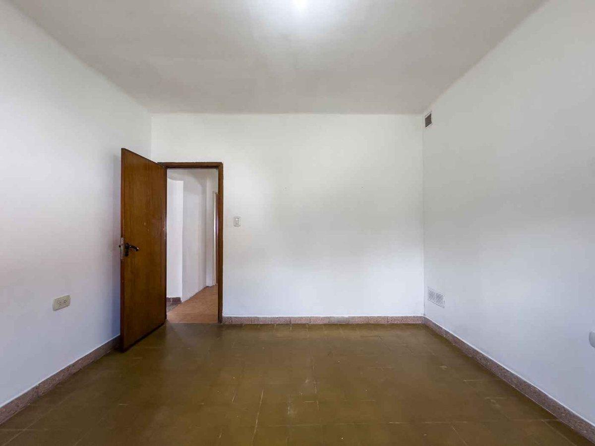 Foto de CASA EN VENTA 3 AMBIENTES EN LONGCHAPS, imagen 4