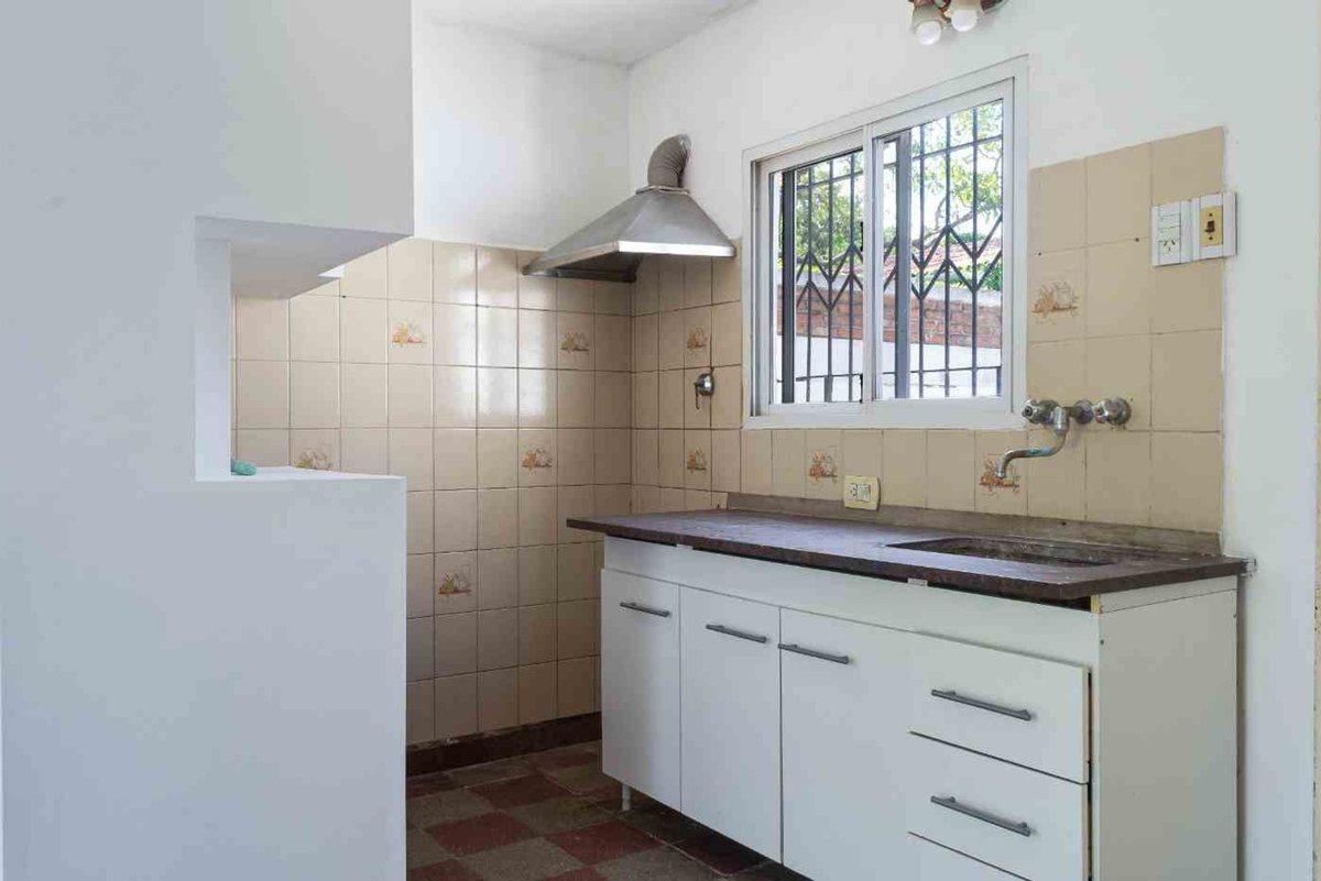 Foto de CASA EN VENTA 3 AMBIENTES EN LONGCHAPS, imagen 2