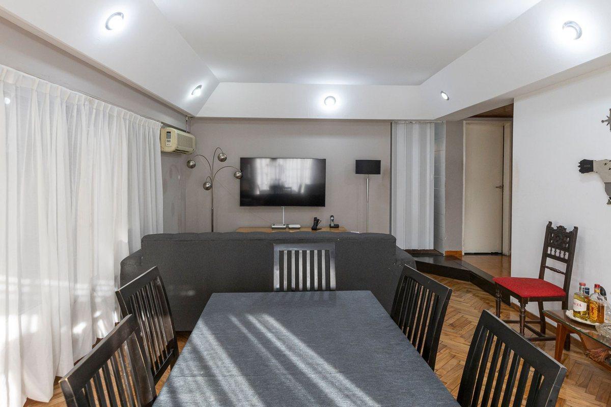 Foto de CASA EN VENTA EN JAGUEL 5 AMBIENTES APTA CREDITO, imagen 2