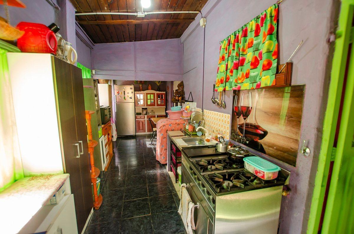 Foto de CASA EN VENTA EN MONTE GRANDE SOBRE LOTE DE 220 M2, imagen 2