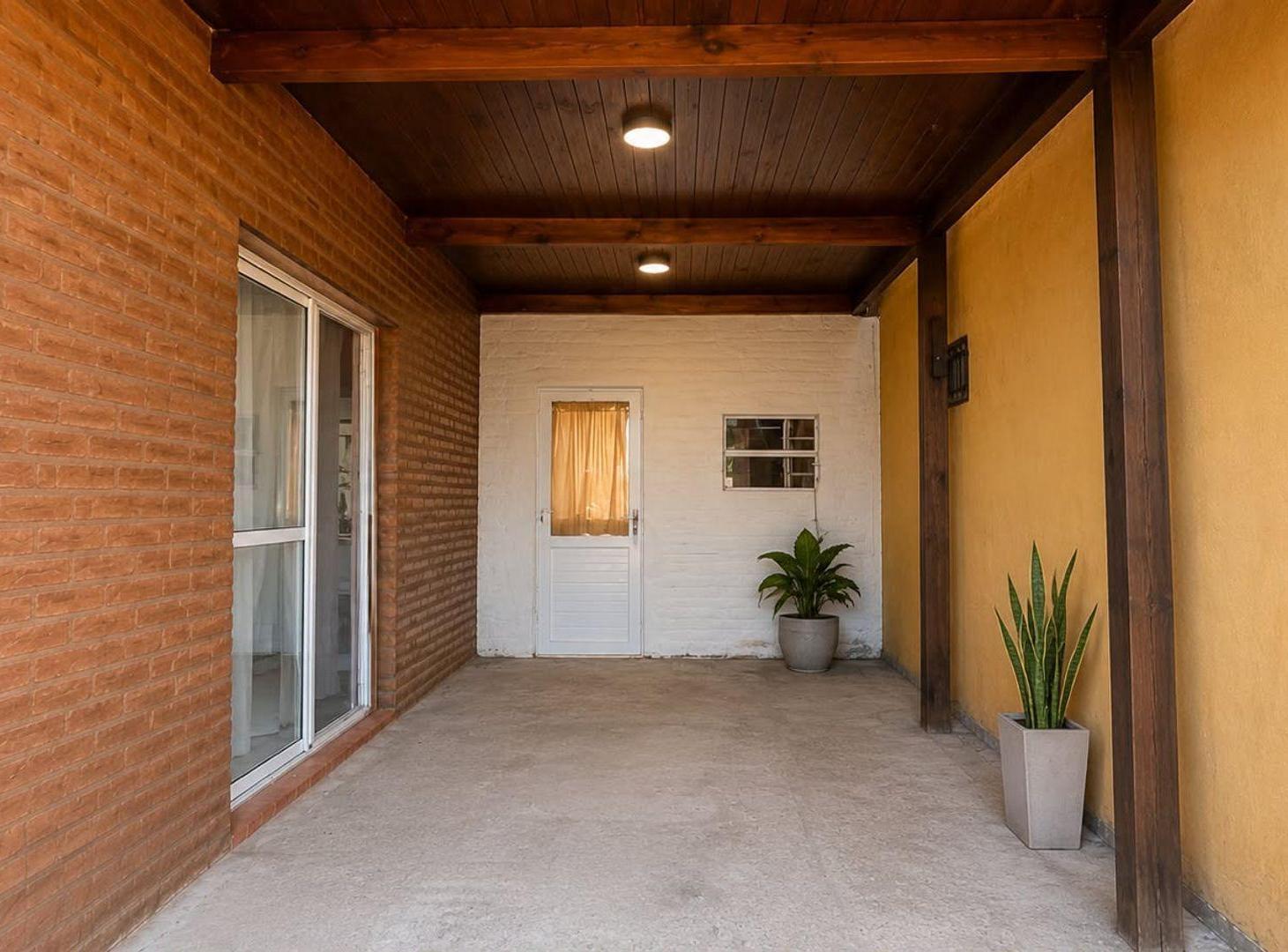 Foto de CASA VENTA SAN MIGUEL DEL MONTE EXCELENTE ESTADO, imagen 3