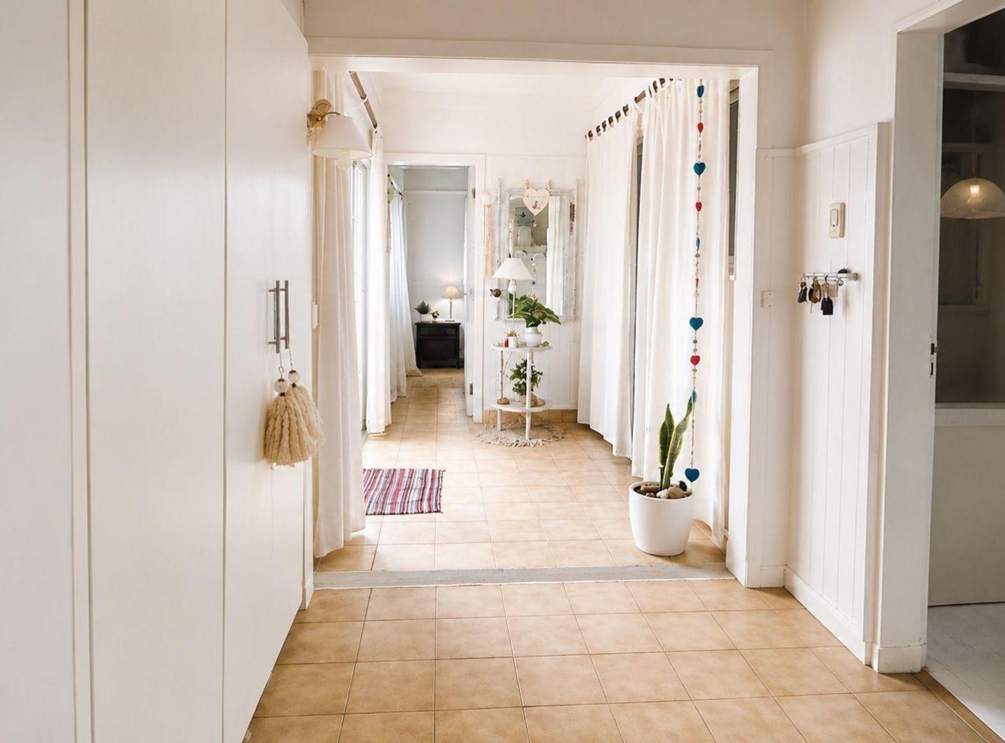 Foto de CASA EN VENTA BANFIELD, 4 DORMITORIOS, PLAYROOM, imagen 5