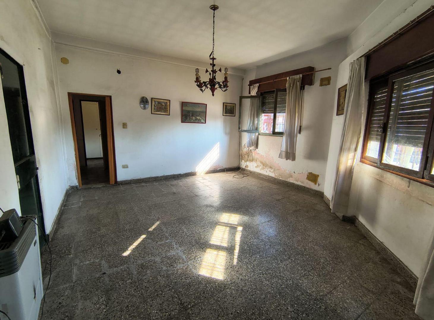 Foto de CASA EN VENTA EN LANUS, imagen 5