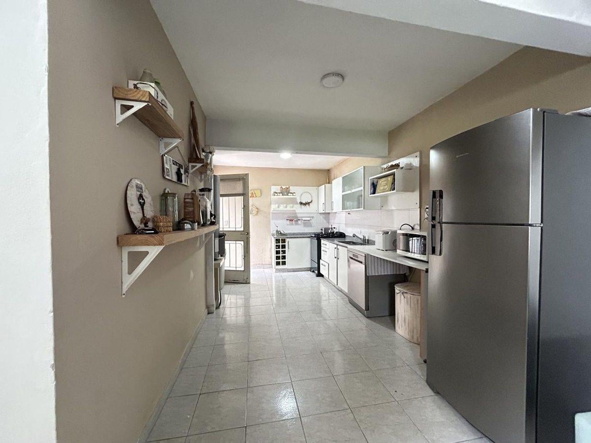 Foto de CASA VENTA EN CORIMAYO, TRES DORMITORIOS BURZACO, imagen 5