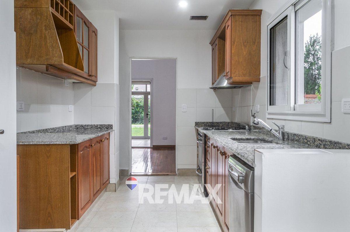 Foto de CASA EN VENTA SAN ELISEO GOLF 5 AMBIENTES, imagen 3