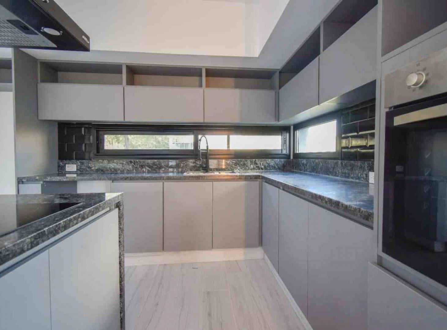 Foto de CASA EN VENTA EN TERRALAGOS CON PILETA, imagen 1
