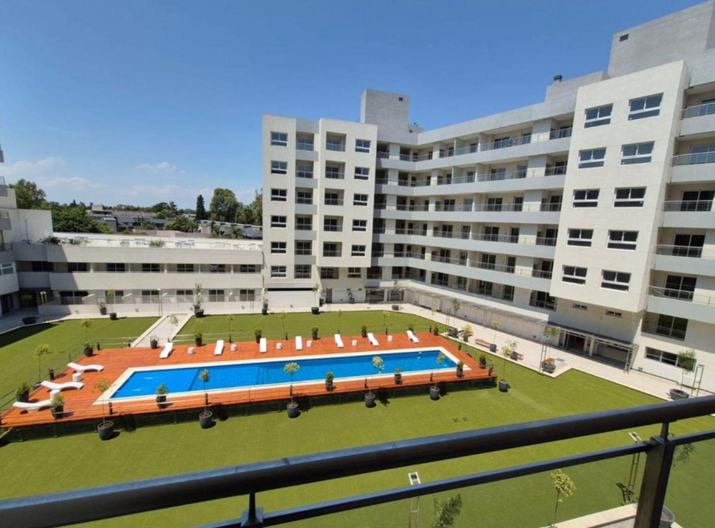 Foto de MONOAMBIENTE EN VENTA EN CANNING CON COCHERA, imagen 1