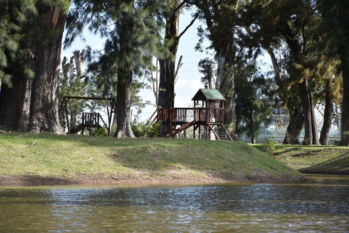 Foto de VENTA LOTE A LAGUNA EN BARRIO PRIVADO SAN LUCAS, imagen 4