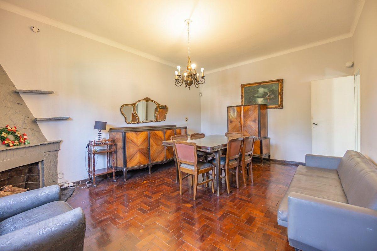 Foto de CASA CON AMPLIO LOTE VENTA, BURZACO. ZONA COLEGIOS, imagen 5