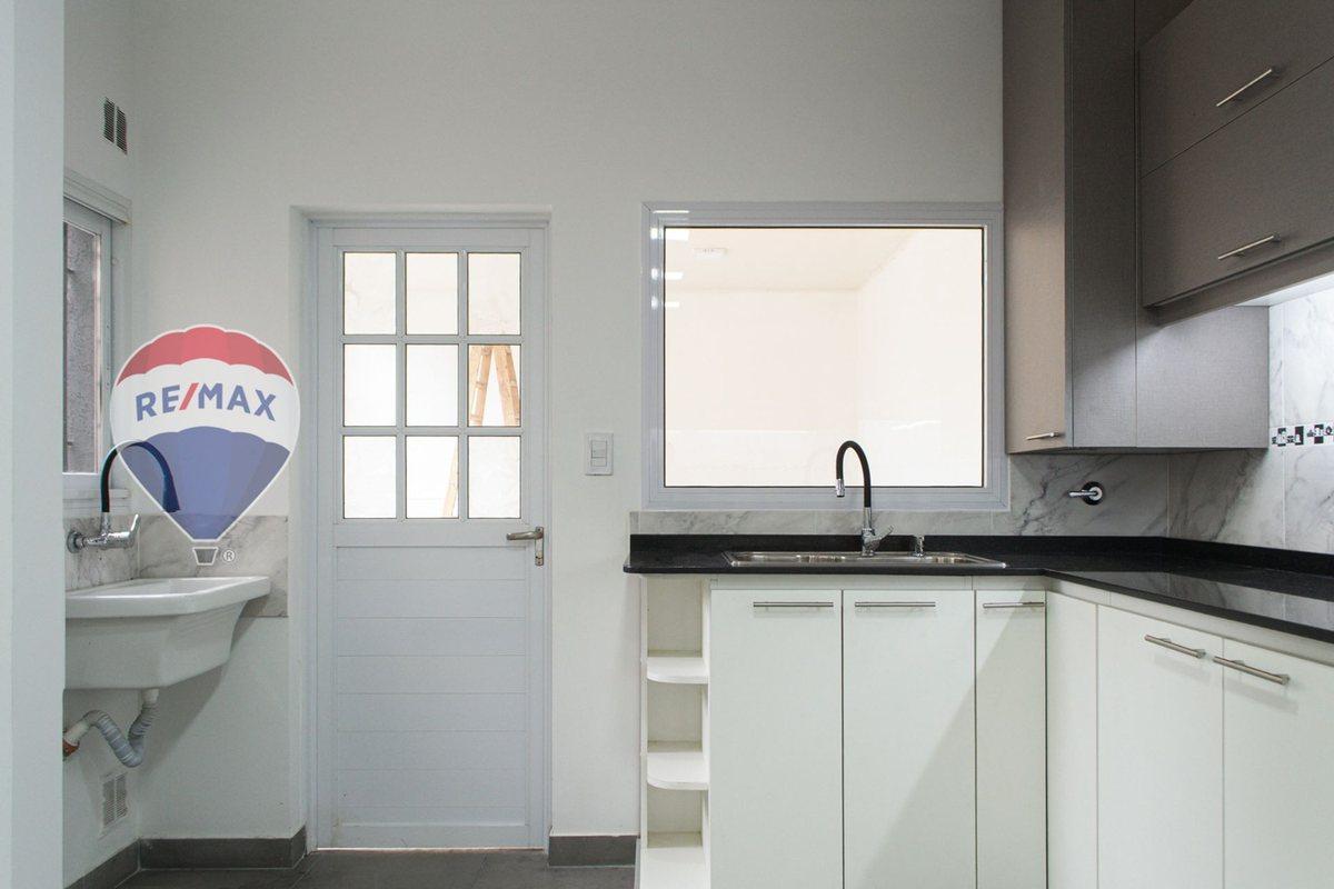 Foto de CASA EN VENTA LUIS GUILLON A ESTRENAR, imagen 5