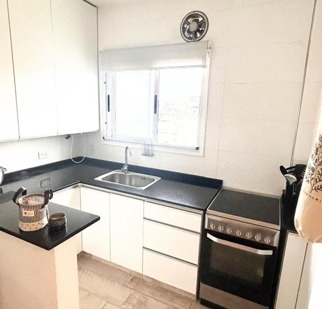 Foto de DEPARTAMENTO VENTA 4 AMB Y COCH, BELGRANO, CAPITAL, imagen 3