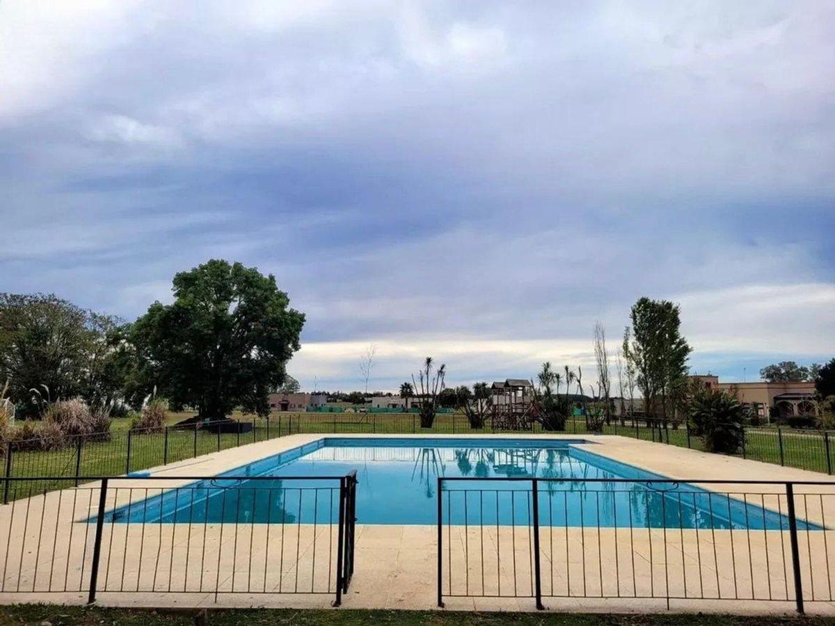 Foto de LOTE EN VENTA LUJAN EL ESPINILLO GOLF CLUB, imagen 3