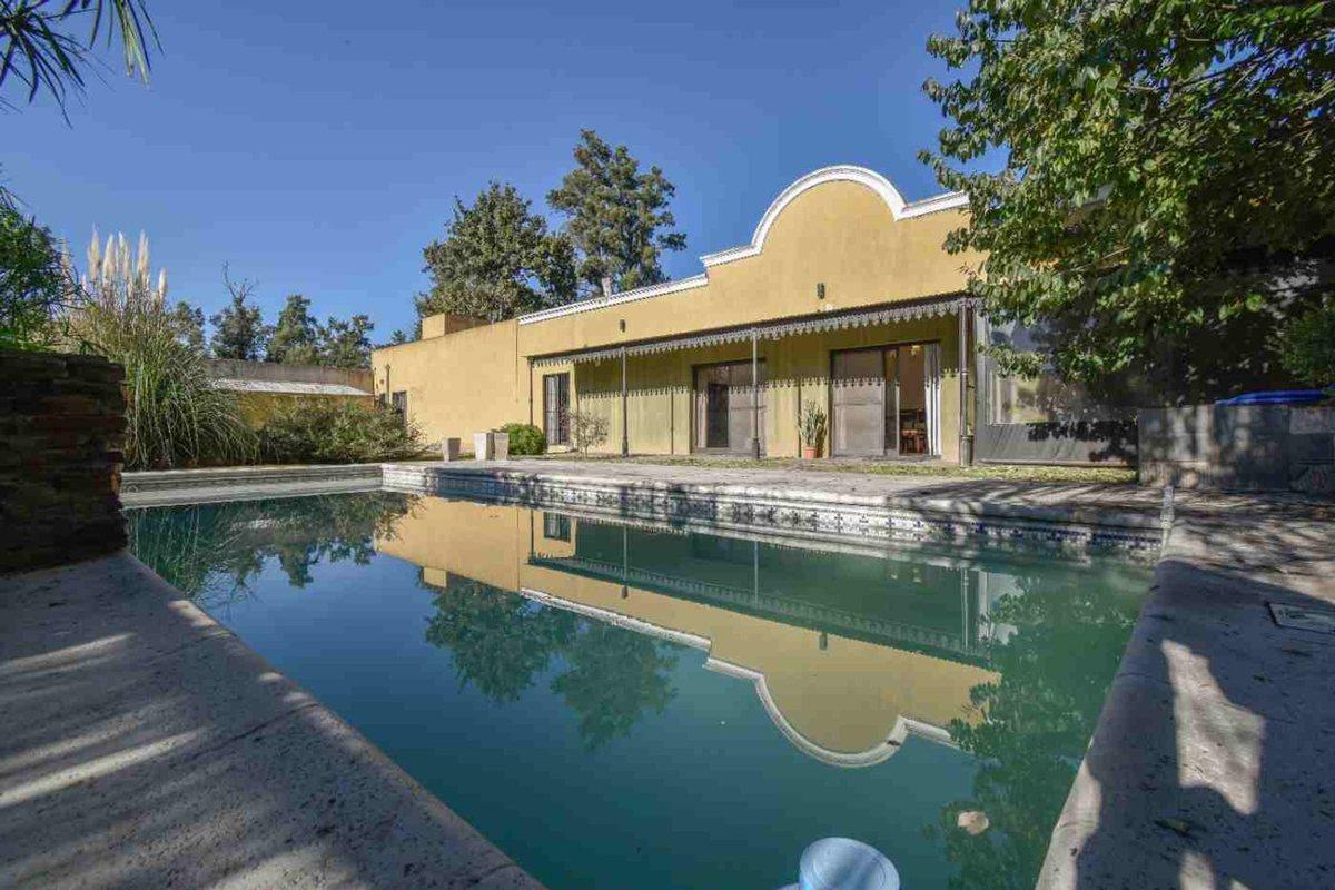 Foto de CASA QUINTA EN VENTA CAÑUELAS SOBRE RN 3 PILETA, imagen 1