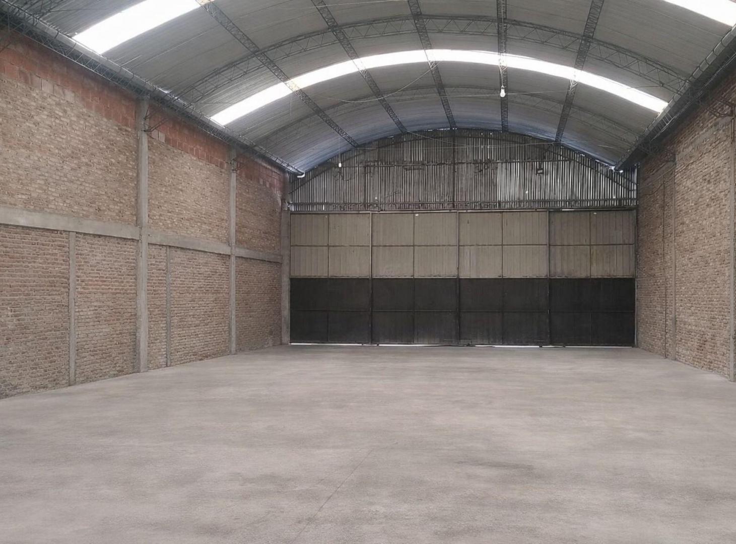 Foto de GALPON A LA VENTA BURZACO, imagen 2