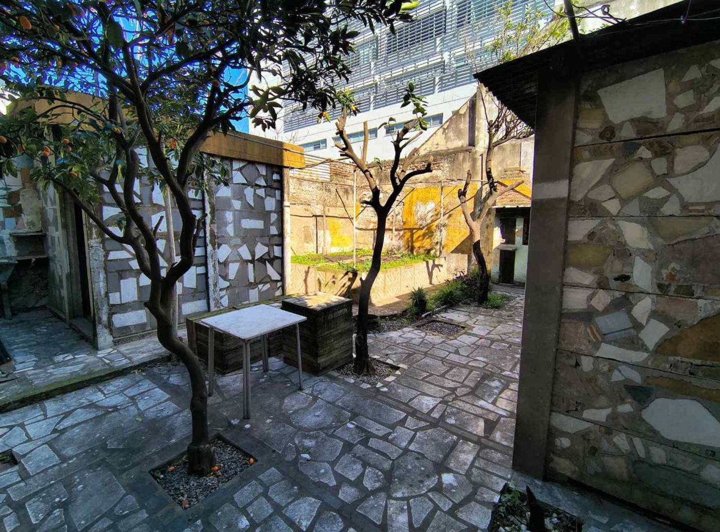 Foto de PH EN VENTA EN PARQUE PATRICIOS A RECICLAR, imagen 1