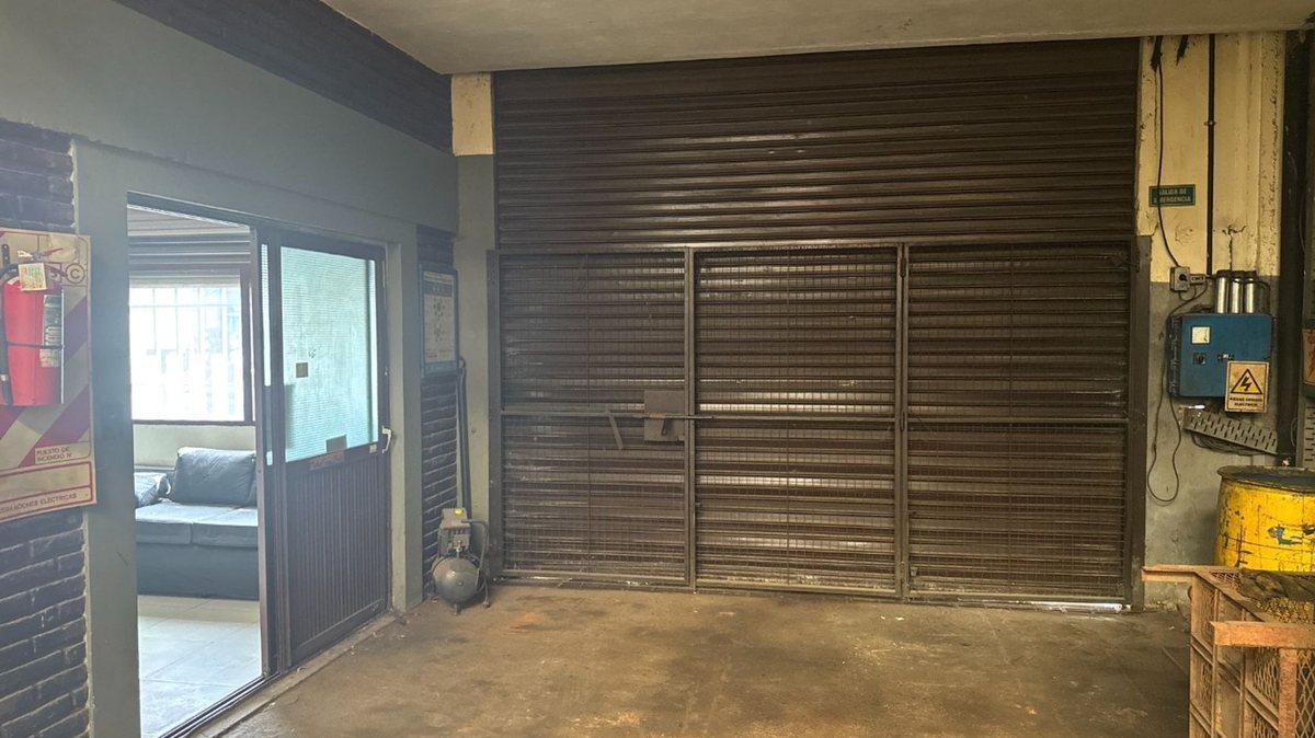 Foto de GALPÓN EN VENTA EN CIUDAD MADERO 300 M2, imagen 1