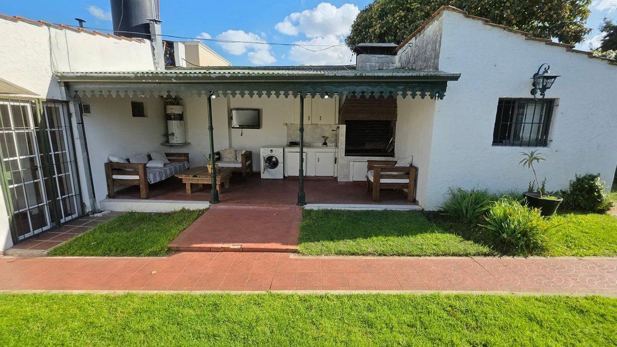 Foto de CASA CHALET EN VENTA EN MONTE GRANDE CENTRO, imagen 5