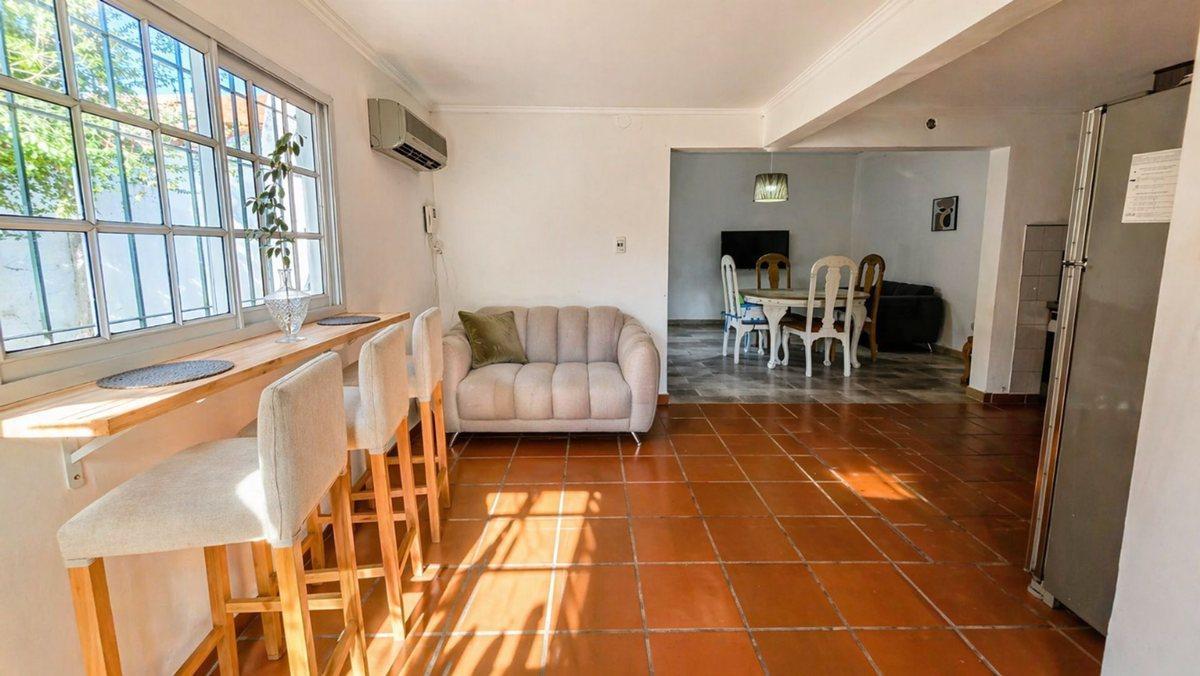 Foto de CASA CHALET EN VENTA EN MONTE GRANDE CENTRO, imagen 1