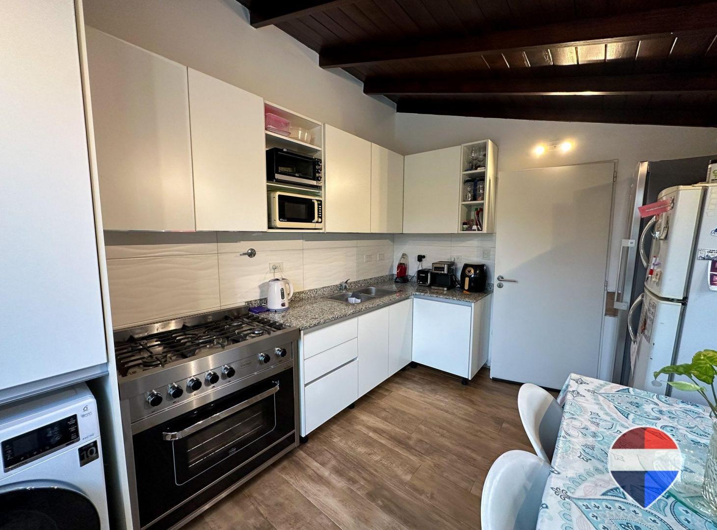 Foto de VENTA CASA EN CANNING REFACCIONADA A NUEVA, imagen 5