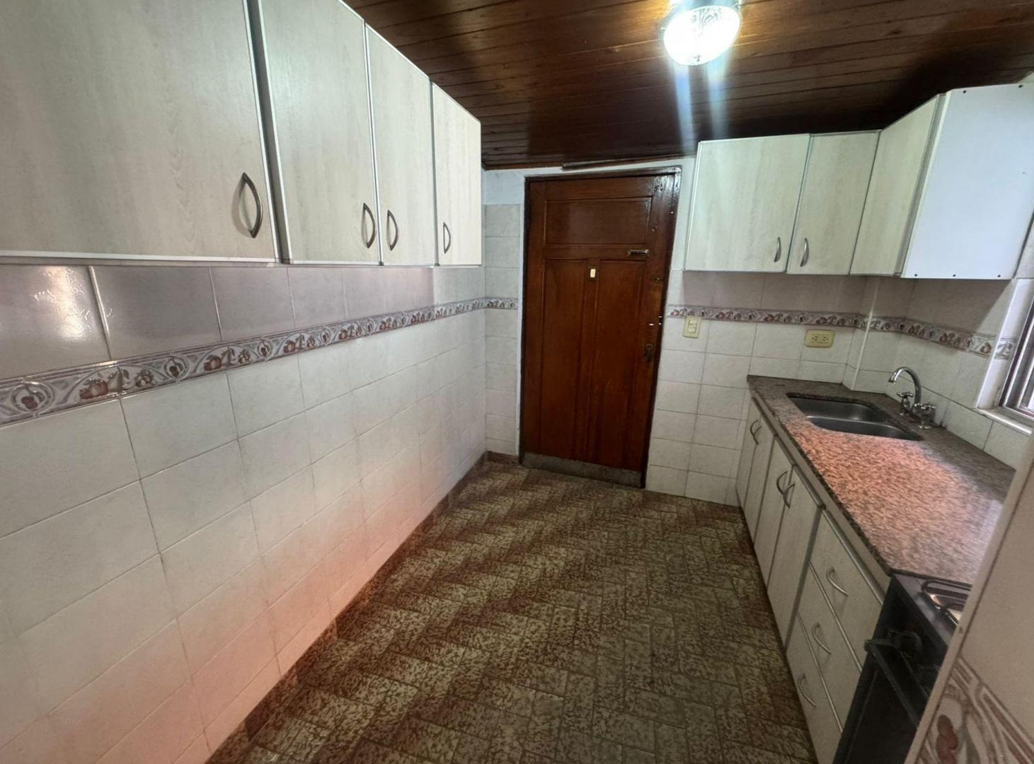 Foto de CASA EN VENTA ALDO BONZI APTA CREDITO 4 AMBIENTES, imagen 2