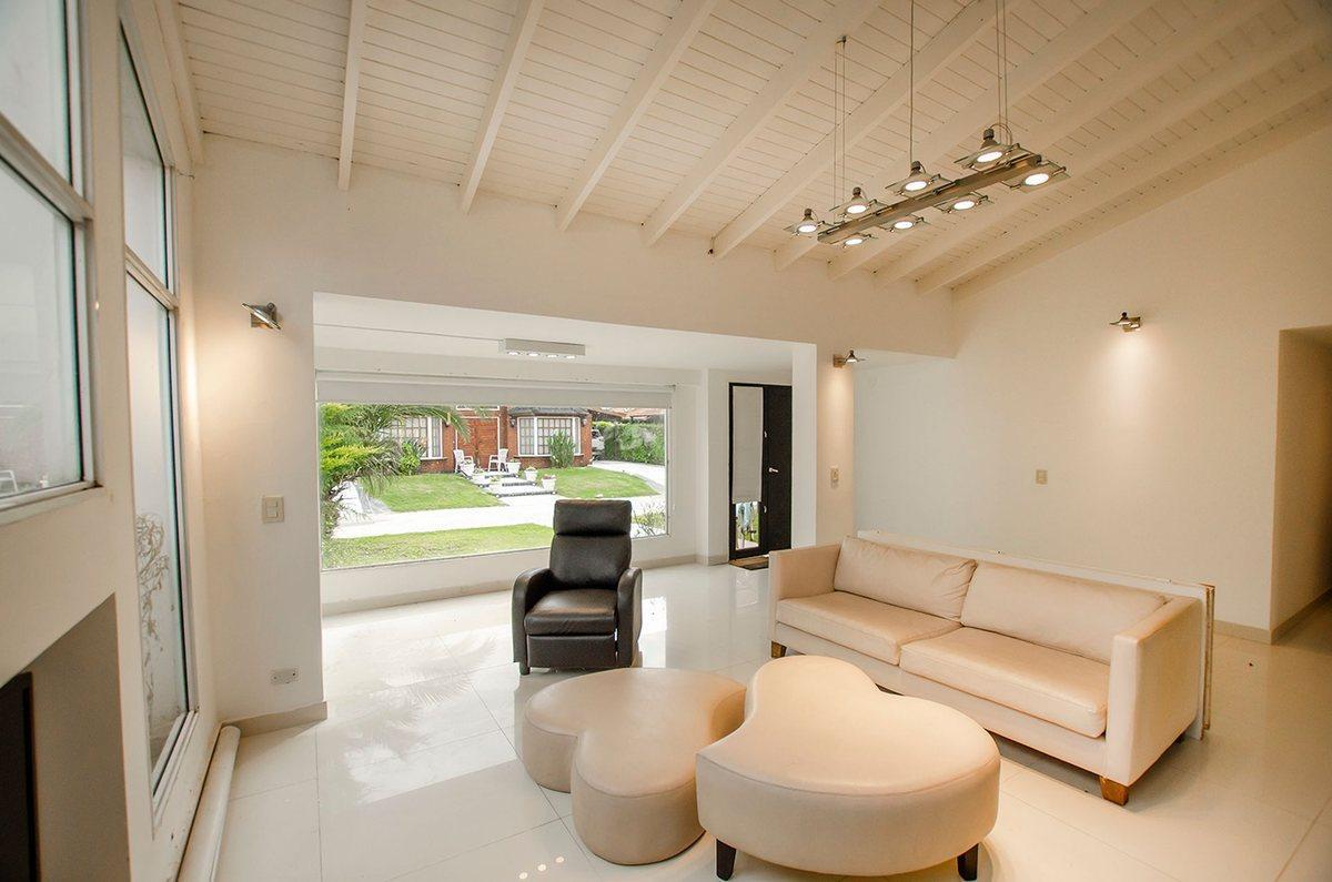 Foto de CASA EN VENTA EL VENADO CON PILETA CLIMATIZADA, imagen 4