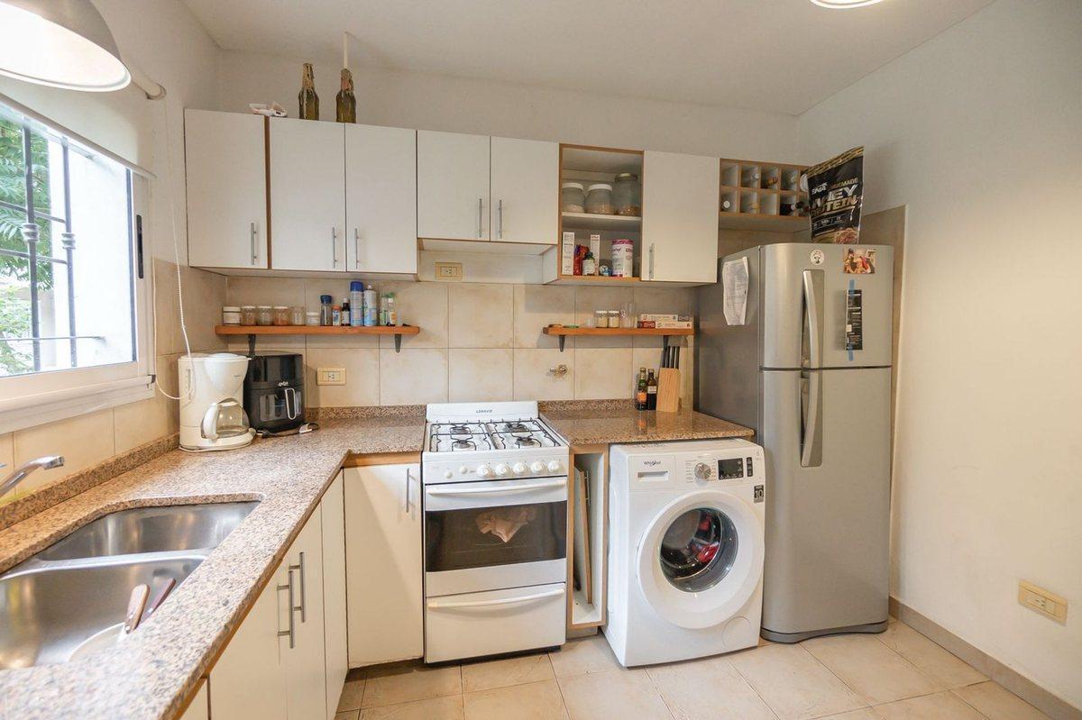 Foto de TRIPLEX EN VENTA EN ADROGUE CON COCHERA, imagen 4