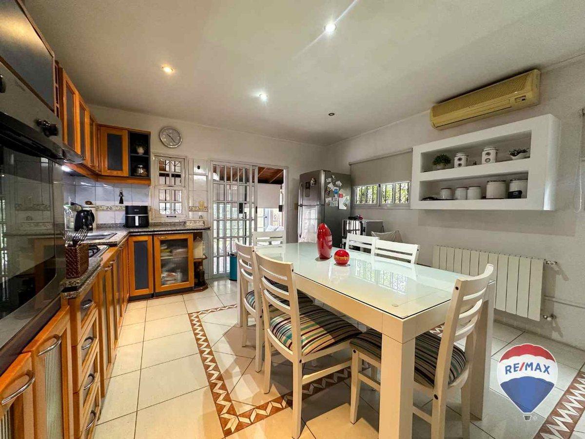 Foto de Casa 4 amb Monte Grande c/jardin APTA CREDITO, imagen 4