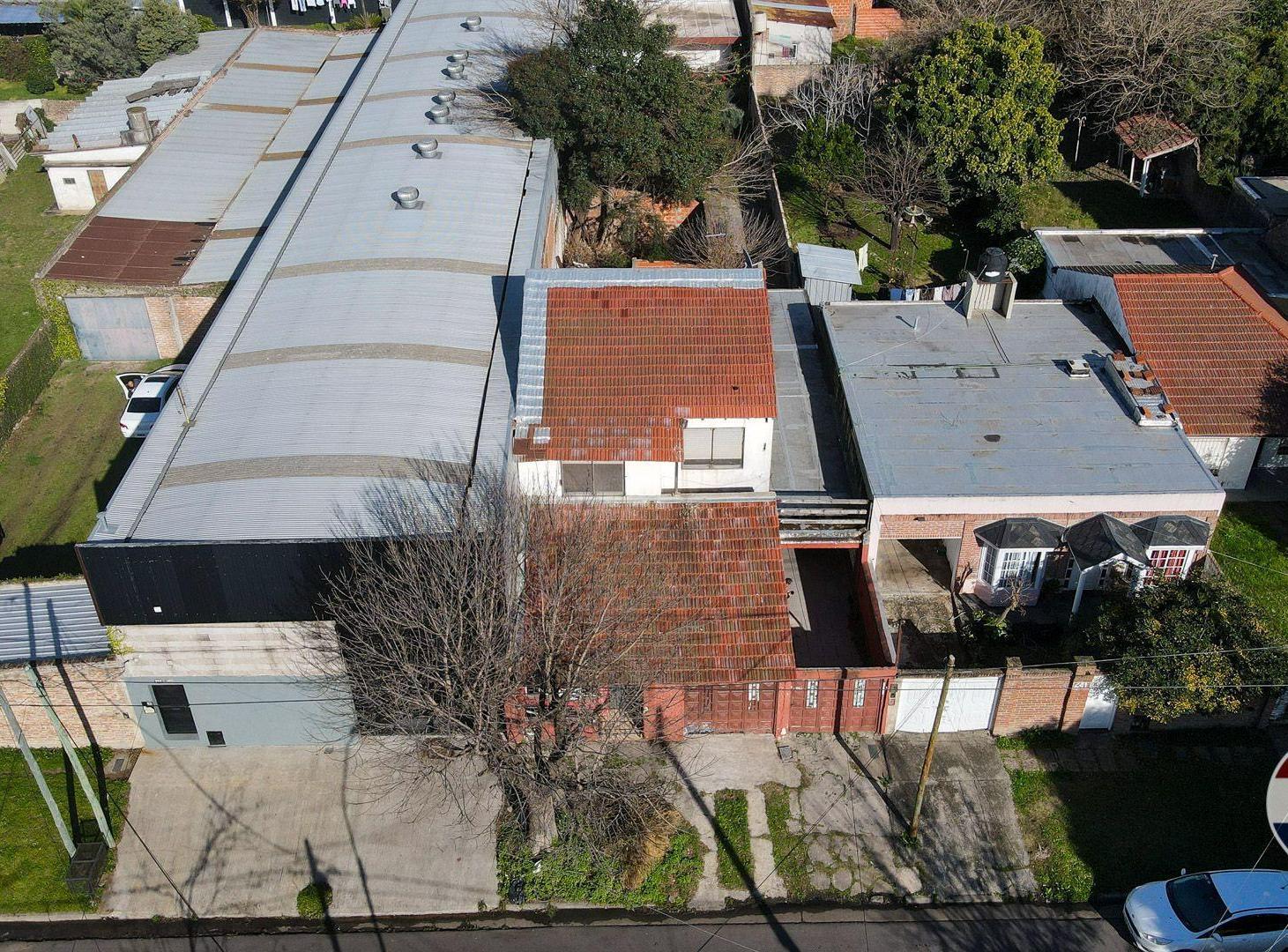 Foto de PH EN VENTA 3 AMBIENTES EN TEMPERLEY SIN EXPENSAS, imagen 1