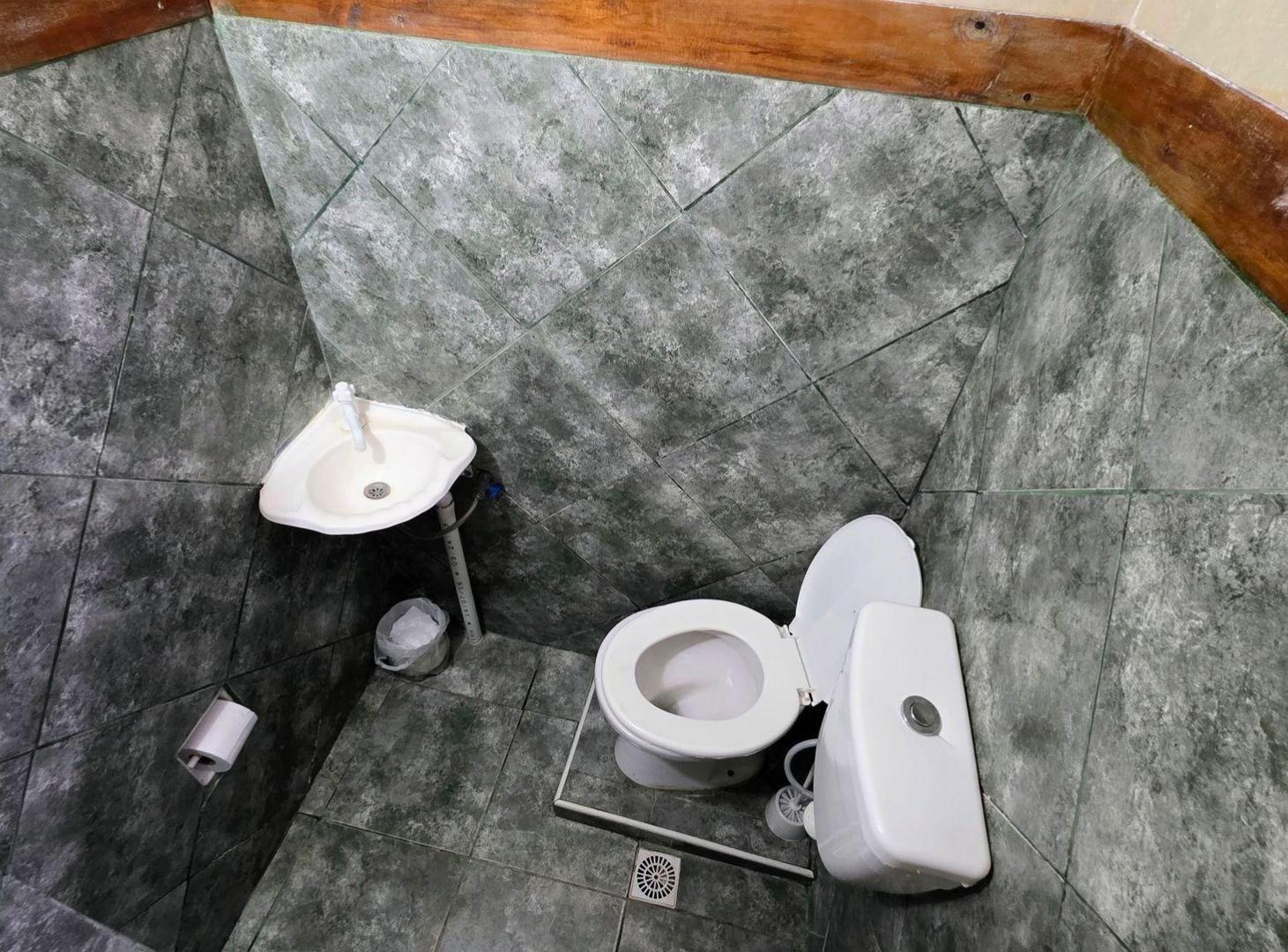 Foto de VENTA EN BLOQUE CASA Y MONOAMBIENTES EN M. GRANDE, imagen 5