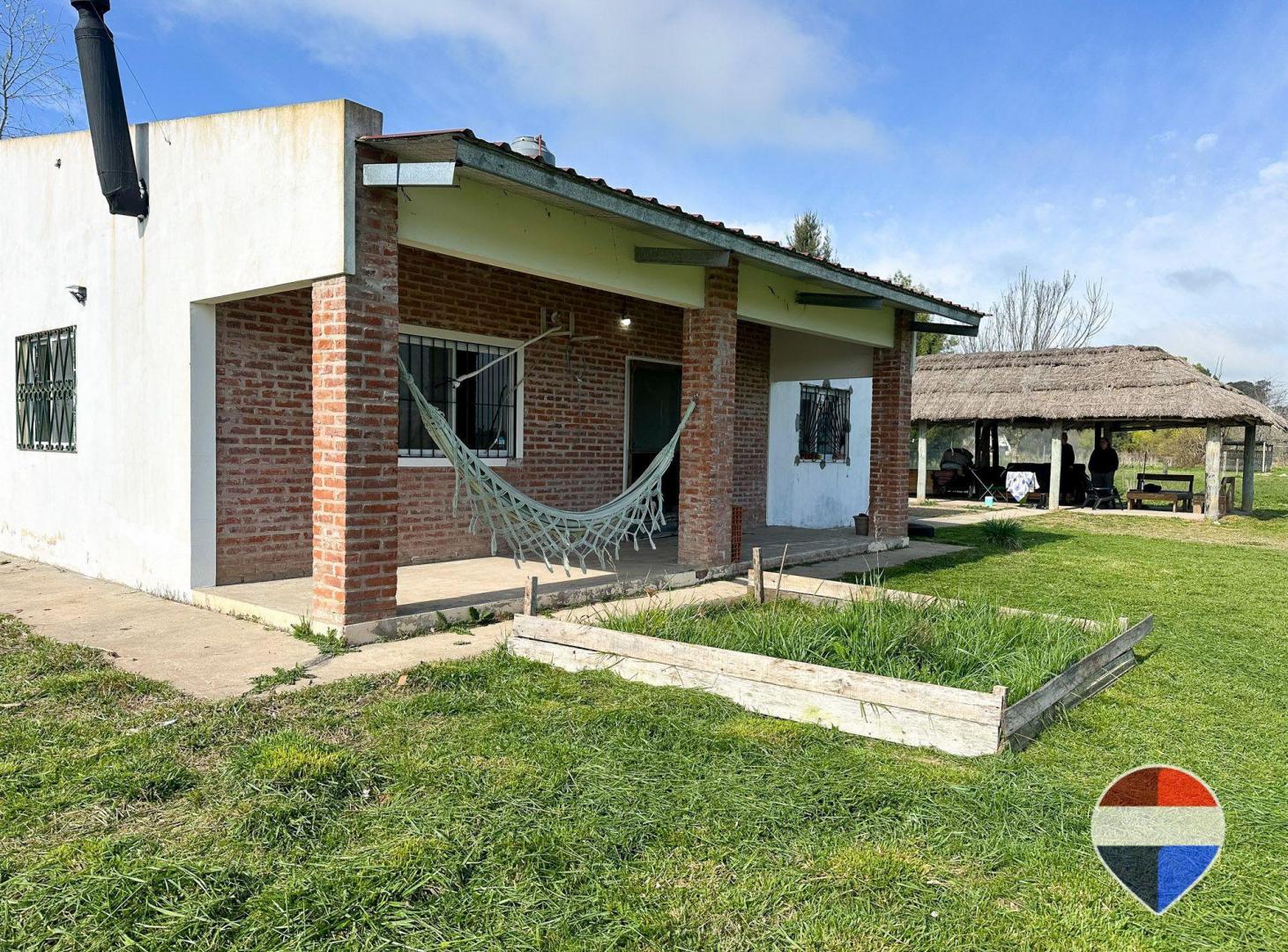 Foto de LOTE EN VENTA EN CAÑUELAS CON CONSTRUCCIÓNES, imagen 4