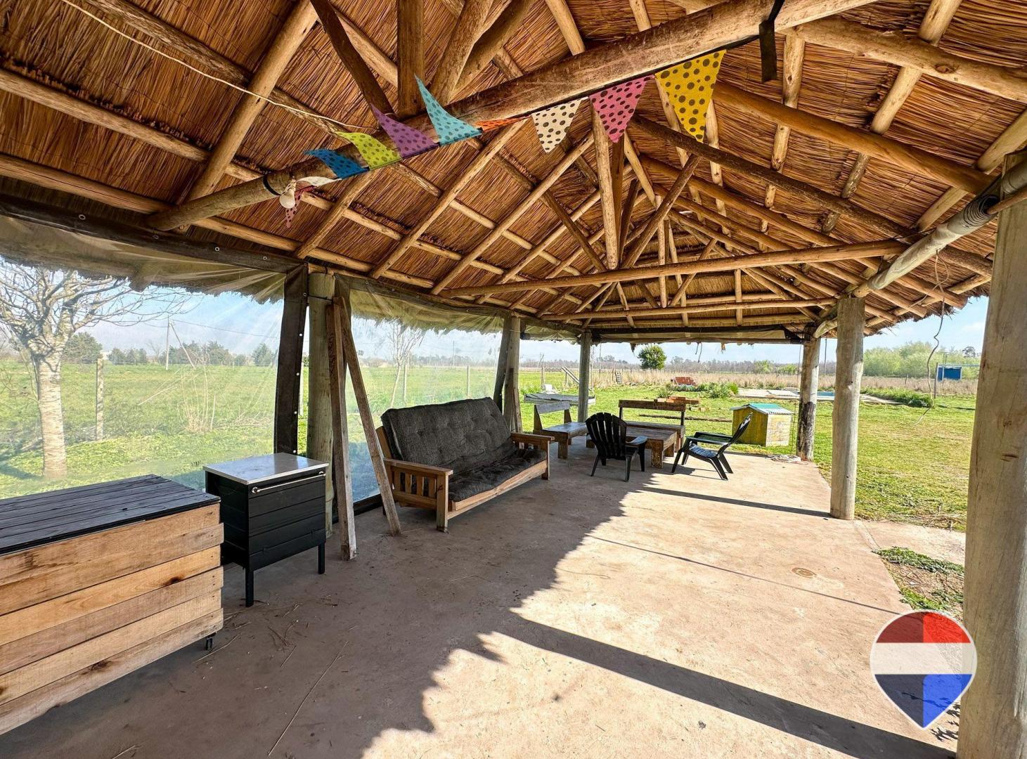 Foto de LOTE EN VENTA EN CAÑUELAS CON CONSTRUCCIÓNES, imagen 2