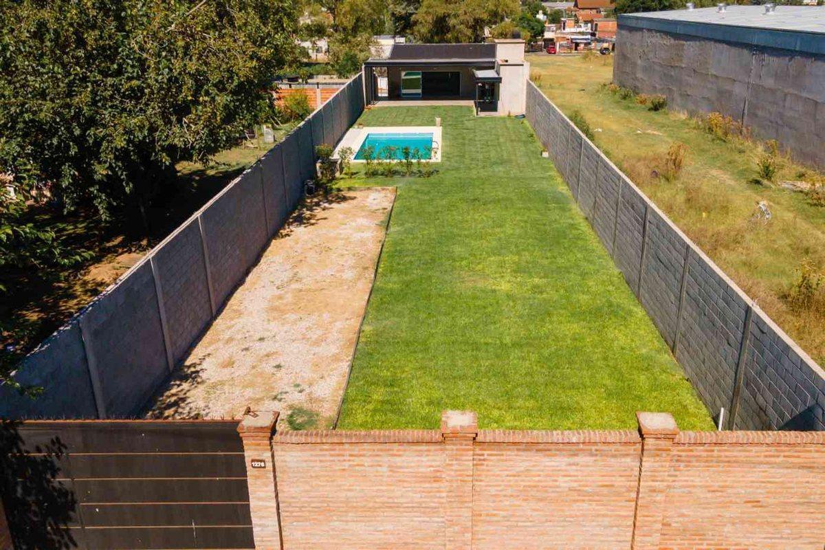 Foto de TERRENO CON QUINCHO Y PILETA EN VENTA EN BURZACO, imagen 5