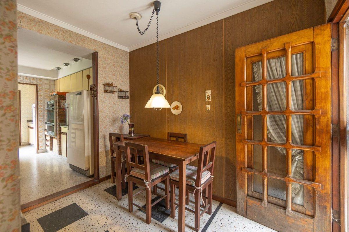 Foto de CASA EN VENTA 5 AMBIENTES TEMPERLEY, imagen 1